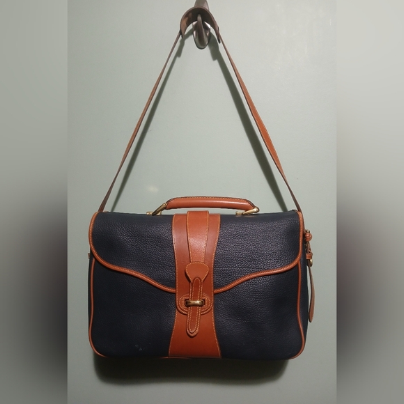 EUC Dooney & Bourke Laptop Bag - Picture 3 of 15
